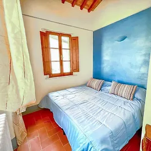 https://roofview-in-montepulciano.it-tuscanyhotel.com